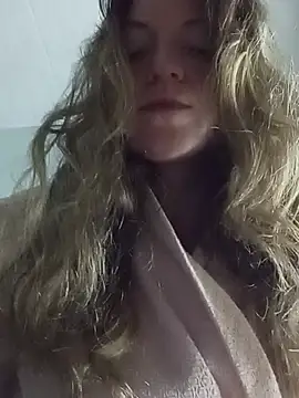 KattyLuuu live