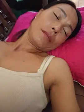 Lily-ly live