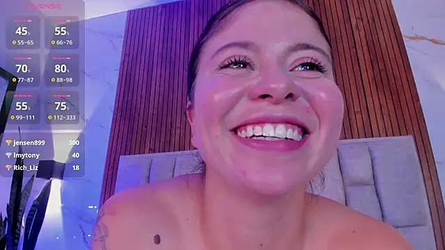 SckarletBloom live