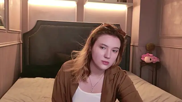 Laura_Stellar live