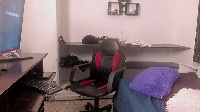 Mia_and_Erick live
