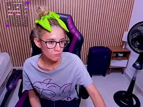 Honeyy_Sun live