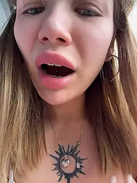 FlashTitsRoyal live