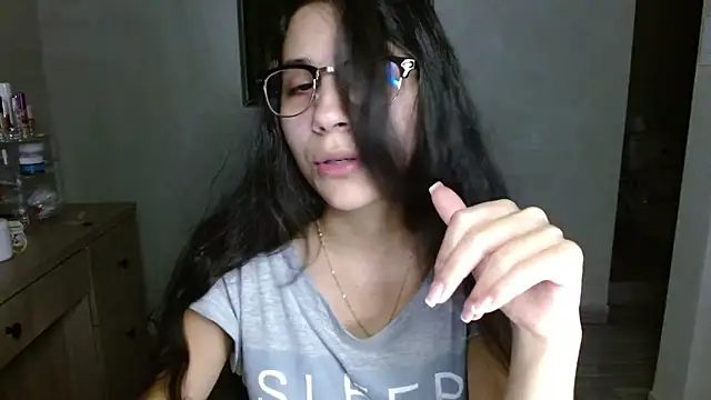 mia__lopez_ live