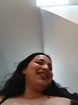 Ana_coral live