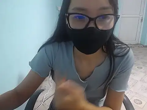 elllaaxx live