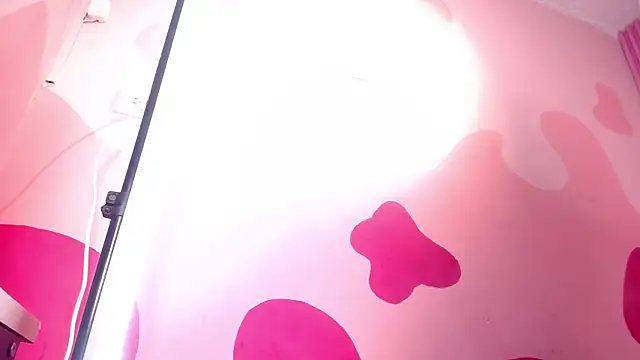 Holly_Watson_ live
