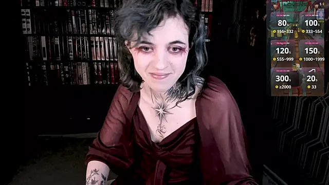NoelleGothicShadow live