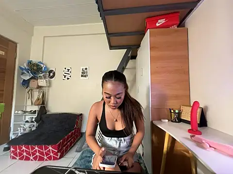 PinayLina18 live