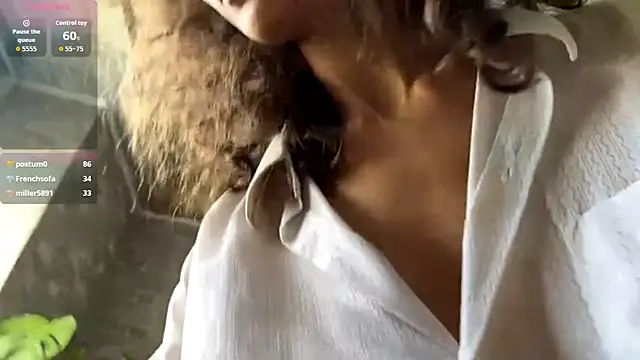 CurlyWinx live