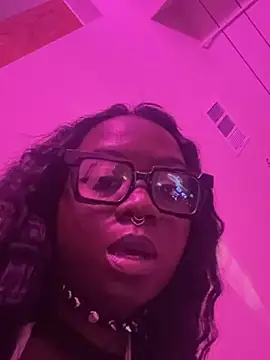 ZoeyWinters live