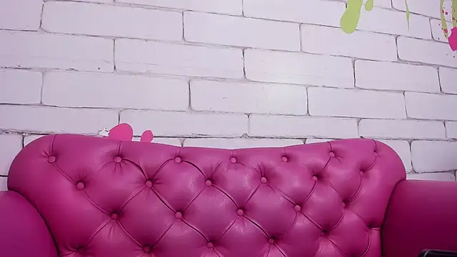 AriaMoonnn live