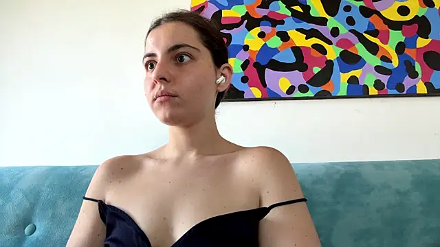 MarisaKomar live