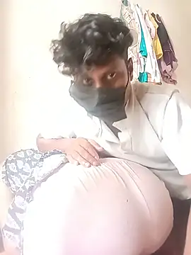Prajakta123 live