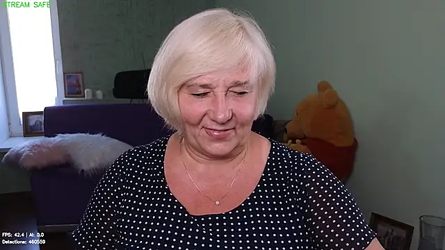 Milane_Milky live