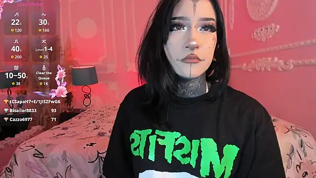 Kat_VonDe live