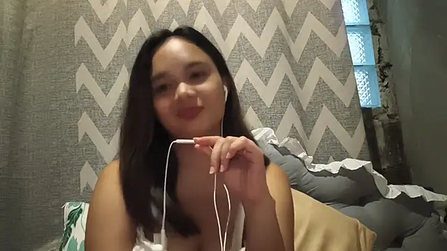 NakitaGrabski live
