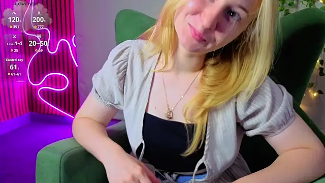 RosalieHandley live