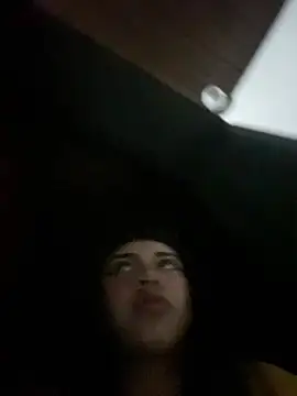 AntonellaCooper_Pink live