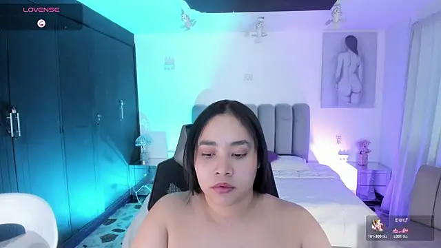 ThaliaBrookss_ live