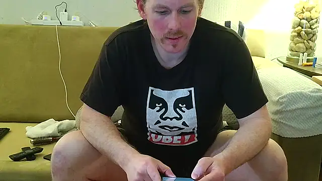 9VOLTT live