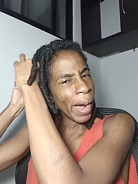 africa_deluxe live