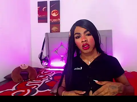whitneytt live