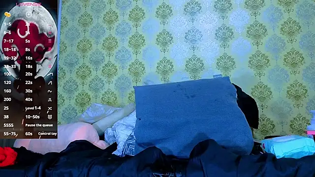 anya_weisz live