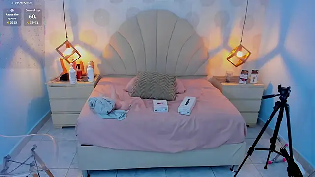 CAMILAGRAY live