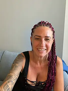 GermanMilfJasmin live