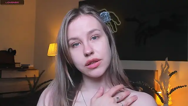 MaliaBourraine live