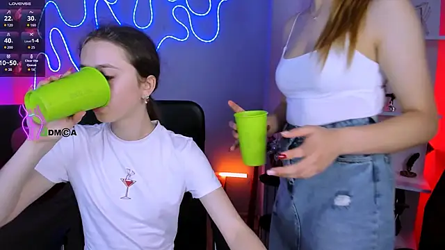 rebecca_smile live