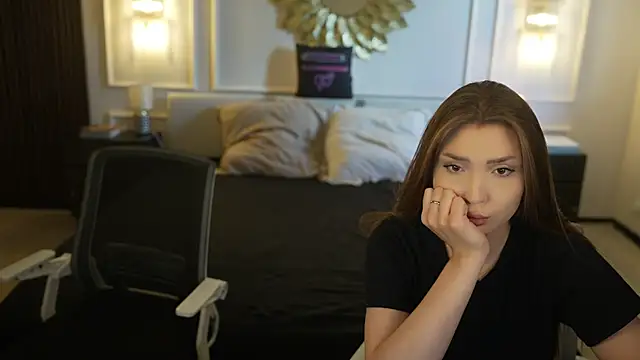 Tina_Breeze live