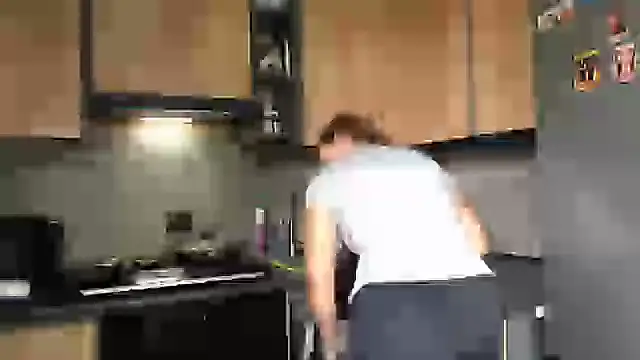 delightful_sofi live