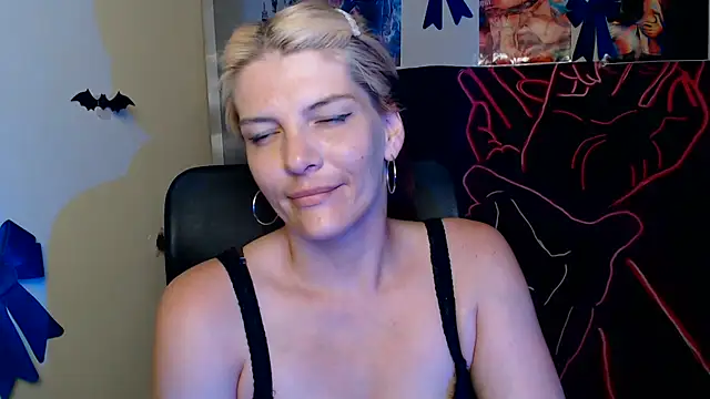 VanessaRey_ live
