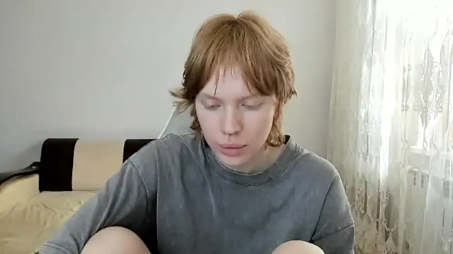 StellaDavis live