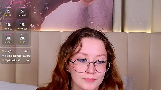 AmelieViolet live