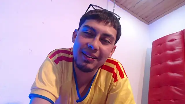Maximo_Lux live