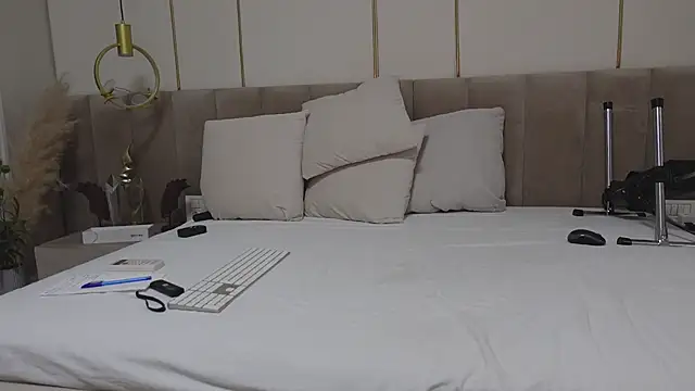 HaileyRoses live