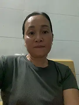 Loly_hana live