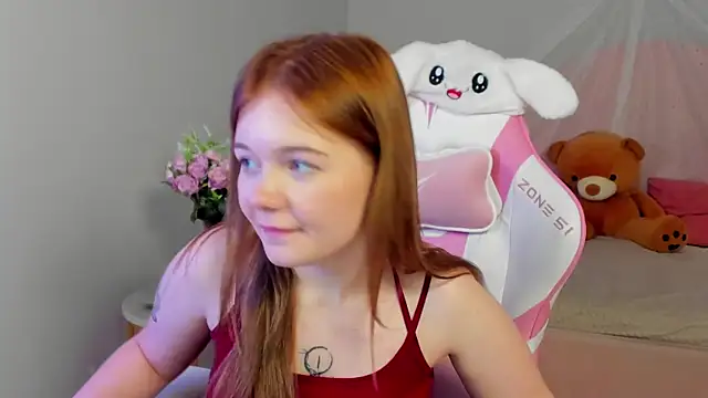 ElinaVale live