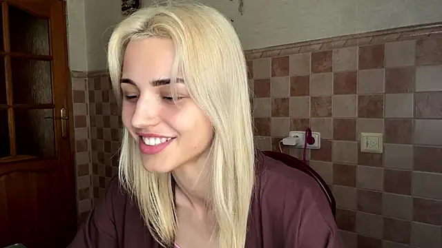 Evva_mayy live