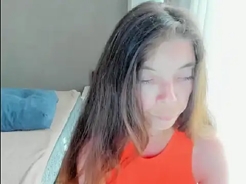 LikaAeiston1 live