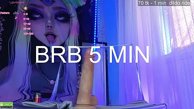 ItsMolly live