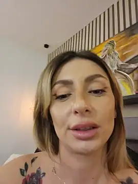 SofiaLace live
