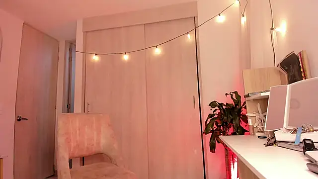 Melina_Ferrer1 live