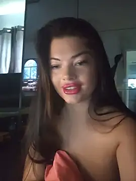 Curveyqueenn live
