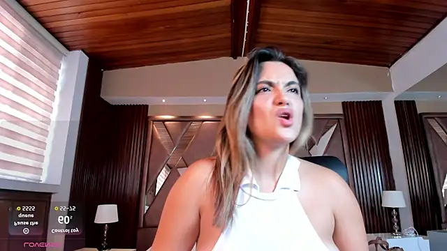 IsabellaaJoness live