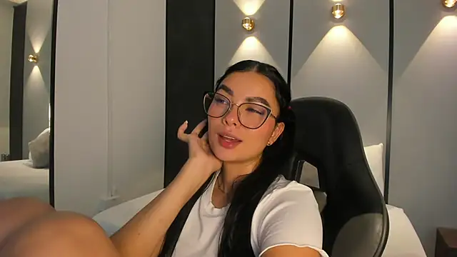 emily_tolson live