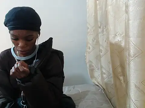 PetiteBarbie_05 live